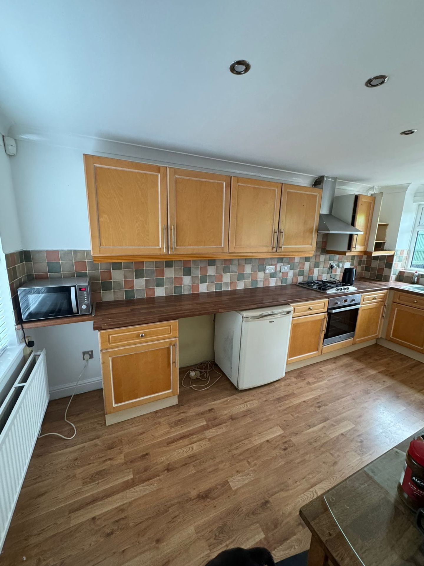 Tiled Splashback Kitchen — Before