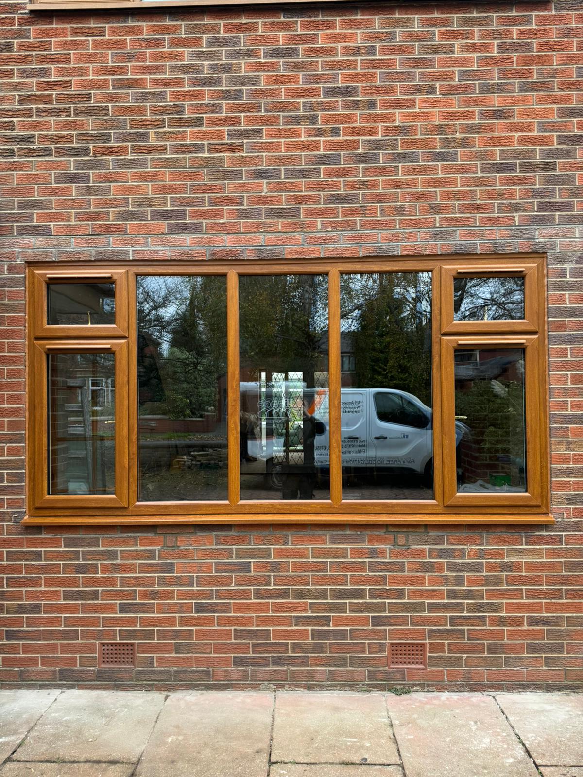 Oak-Effect Window — Rear Elevation